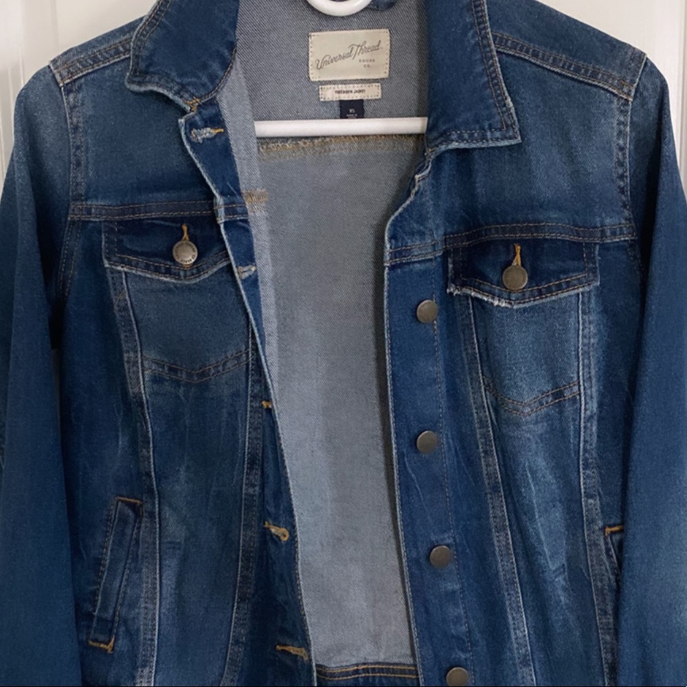 Denim jacket - Picture 2 of 3